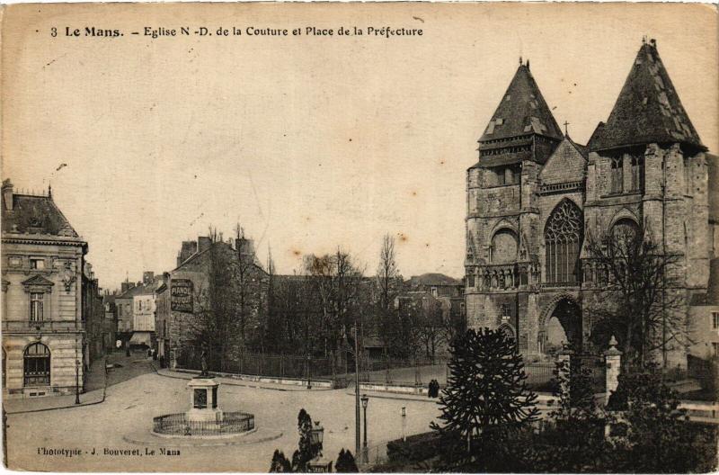 Carte postale ancienne Le Mans Eglise Notre Dame de la Couture au Mans