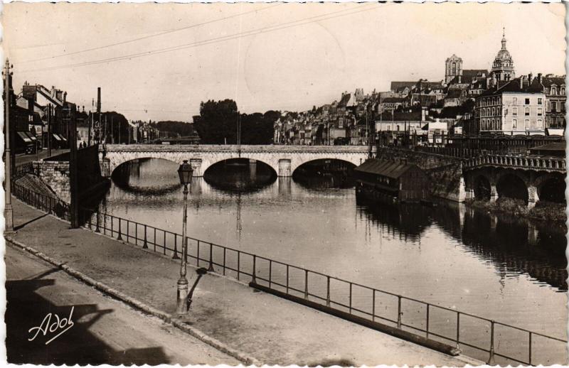 Carte postale ancienne Le Mans les Quais au Mans