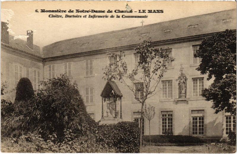 Carte postale ancienne Le Mans Monastere de Notre Dame de Charite au Mans