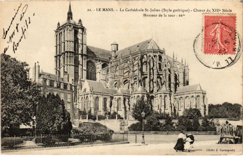 Carte postale ancienne Le Mans Cathedrale Saint-Julien au Mans