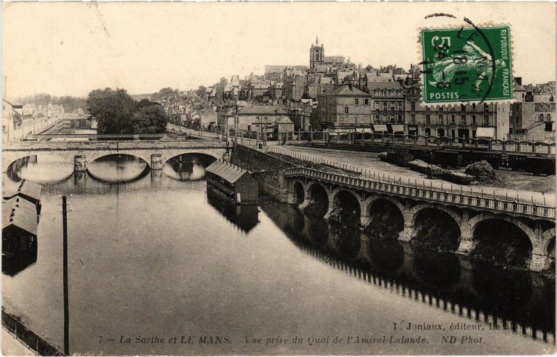 Carte postale ancienne Le Mans vue prise du Quai de l'Amiral Lalande au Mans