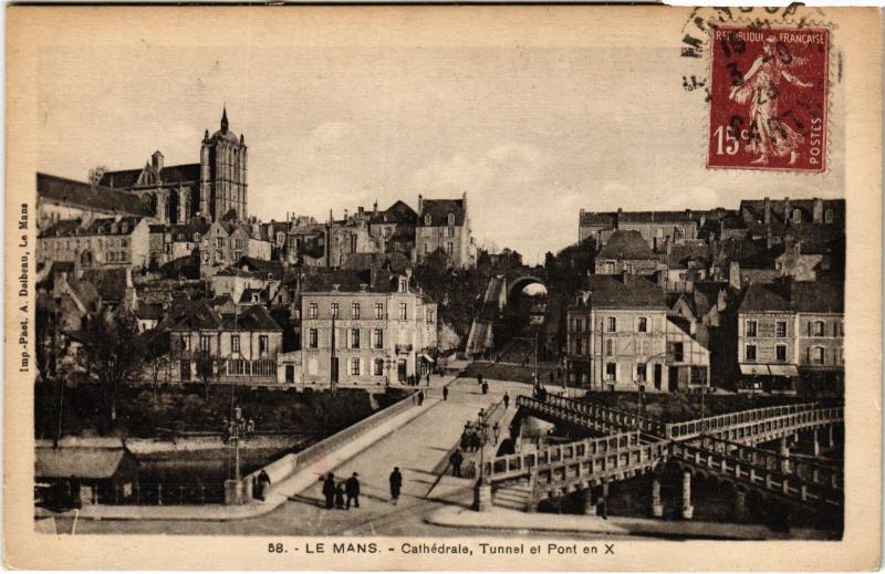 Carte postale ancienne Le Mans la Cathedrale au Mans