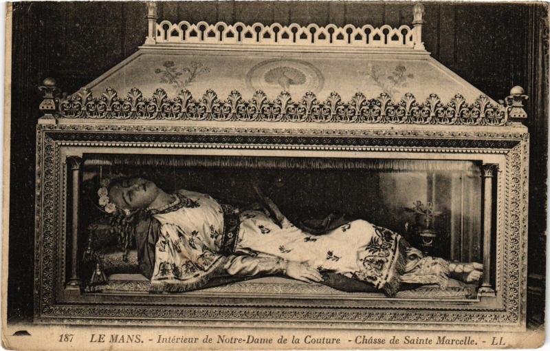 Carte postale ancienne Le Mans Notre Dame de la Couture Chasse de Sainte-Marcelle au Mans