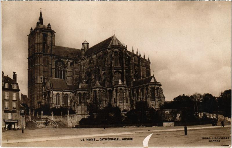 Carte postale ancienne Le Mans la Cathedrale au Mans