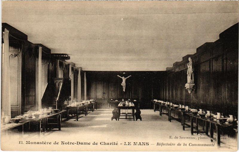 Carte postale ancienne Le Mans Monastere de Notre Dame de Charite au Mans