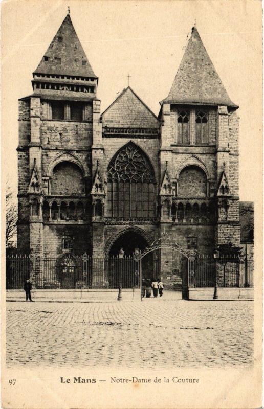 Carte postale ancienne Le Mans Notre Dame de la Couture au Mans