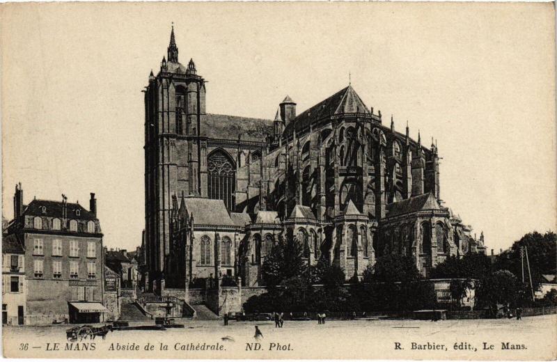 Carte postale ancienne Le Mans Abside de la Cathedrale au Mans