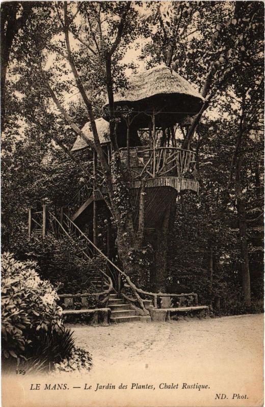 Carte postale ancienne Le Mans Jardin des Plantes Chalet Rustique au Mans