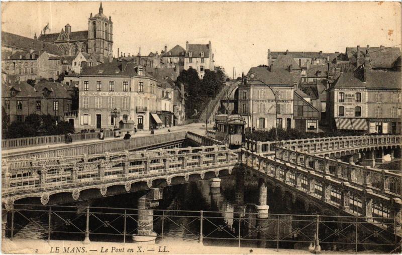 Carte postale ancienne Le Mans Pont en X au Mans