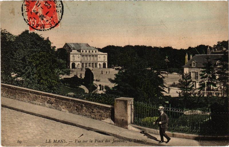 Carte postale ancienne Le Mans vue sur la Place des Jacobins le Theatre au Mans
