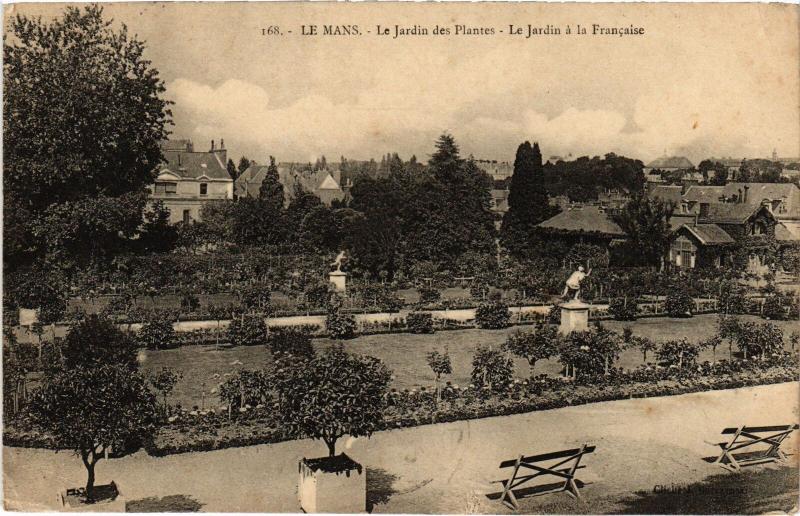 Carte postale ancienne Le Mans Jardin des Plantes au Mans