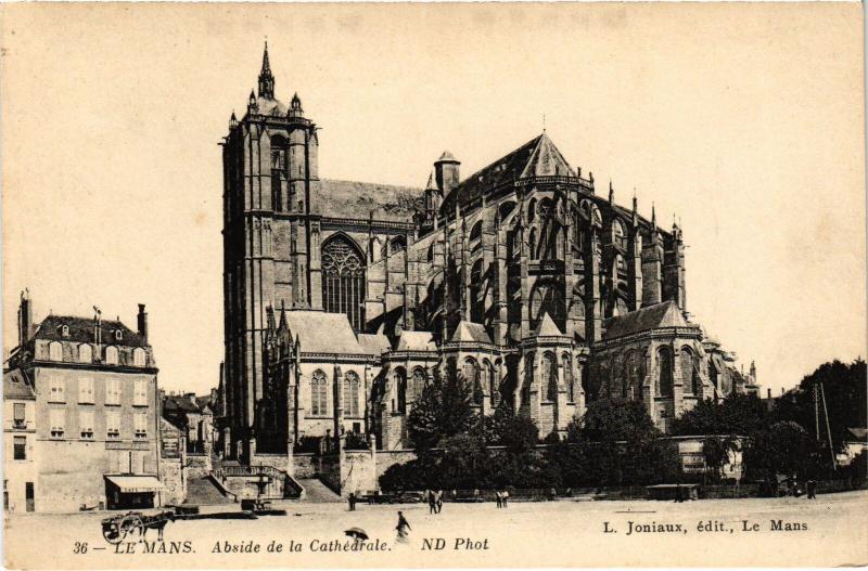 Carte postale ancienne Le Mans Abside de la Cathedrale au Mans