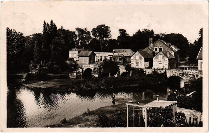 Carte postale ancienne Le Mans vestiges du vieux pont au Mans
