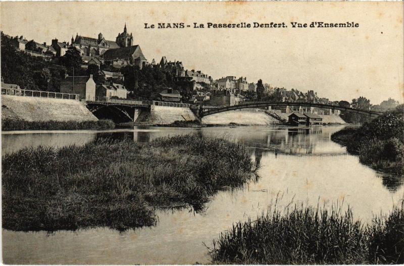 Carte postale ancienne Le Mans Passerelle Denfert au Mans