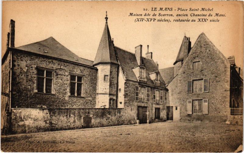 Carte postale ancienne Le Mans Place Saint-Michel au Mans
