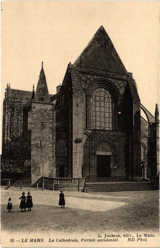 Carte postale ancienne Le Mans la Cathedrale au Mans