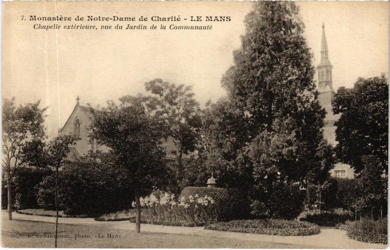 Carte postale ancienne Le Mans Monastere de Notre Dame de Charite Chapelle au Mans