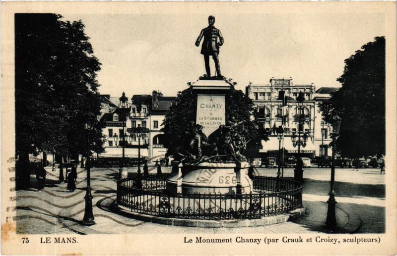 Carte postale ancienne Le Mans Monument Chanzy au Mans