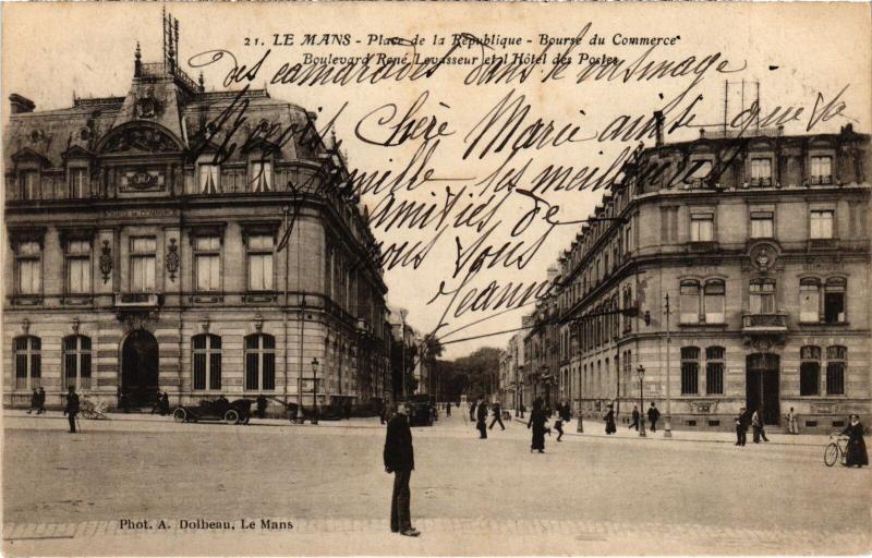 Carte postale ancienne Le Mans Place de la Republique au Mans