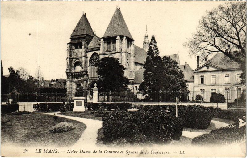 Carte postale ancienne Le Mans Notre Dame de la Couture au Mans