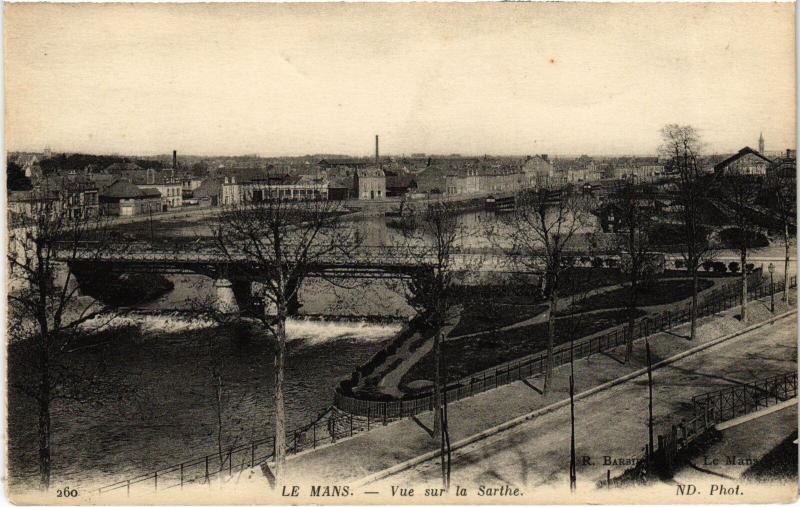 Carte postale ancienne Le Mans vue sur la Sarthe au Mans