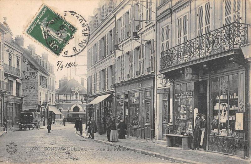 Carte postale ancienne Fontainebleau - Rue De France à Fontainebleau