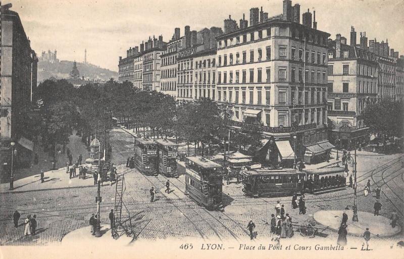Carte postale ancienne Lyon - Place Du Pont Et Cours Gambetta à Lyon