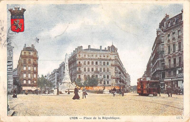 Carte postale ancienne Lyon - Place De La Republique à Lyon