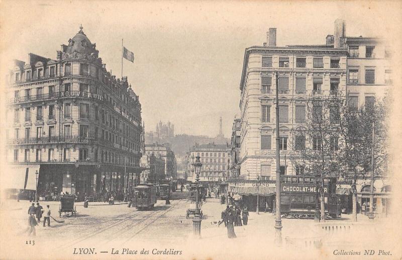Carte postale ancienne Lyon - La Place Des Cordeliers à Lyon
