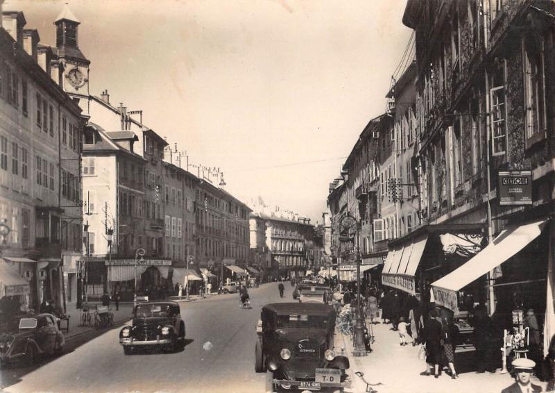 Carte postale ancienne Chambery - Place Saint Leger à Chambéry