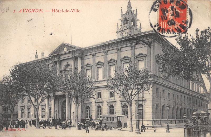 Carte postale ancienne Avignon - Hotel De Ville à Avignon