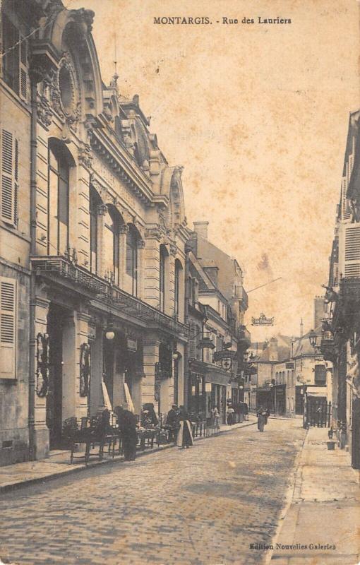 Carte postale ancienne Montargis - Rue Des Lauriers à Montargis