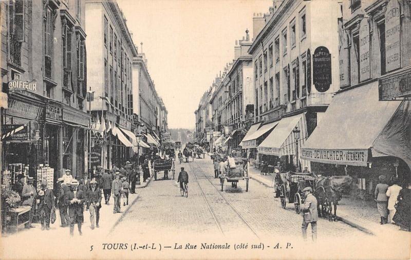 Carte postale ancienne Tours - La Rue Nationale - Cote Sud à Tours