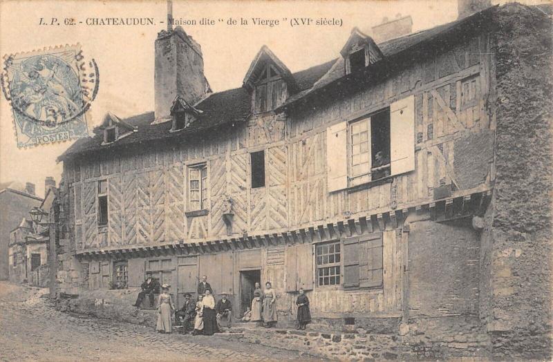 Carte postale ancienne Chateaudun - Maison Dite De La Vierge à Châteaudun