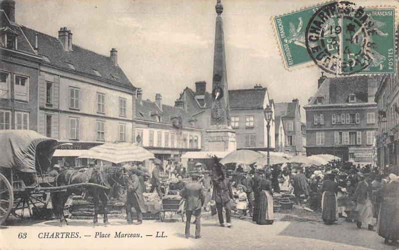 Carte postale ancienne Chartres - Place Marceau à Chartres