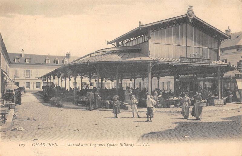 Carte postale ancienne Chartres - Marche Aux Legumes - Place Billard à Chartres