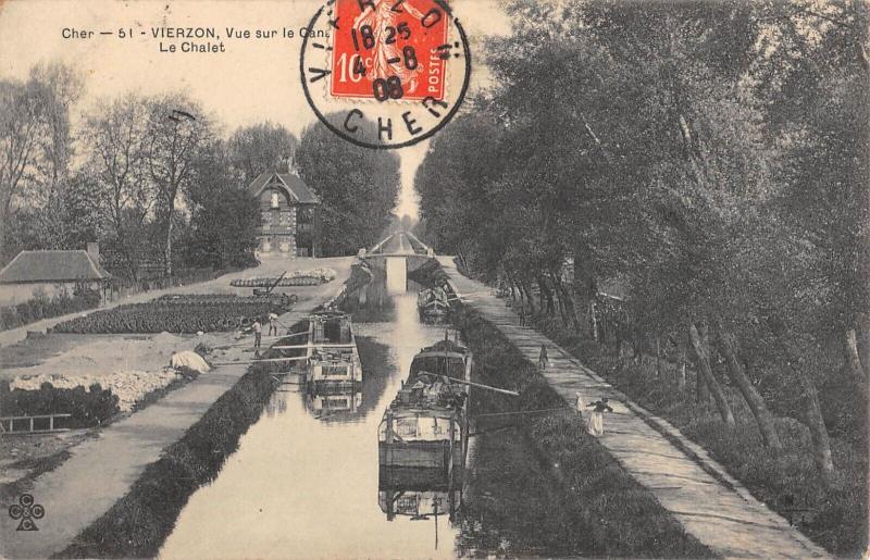 Carte postale ancienne Vierzon - Sur Le Canal - Le Chalet à Vierzon