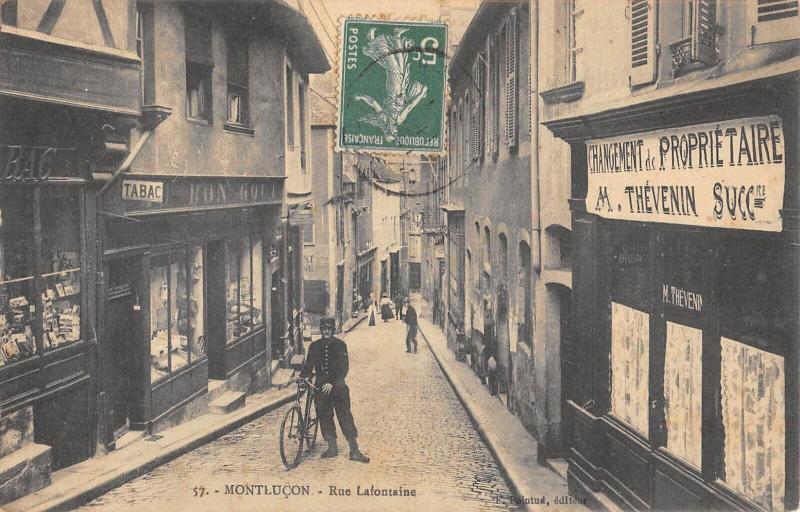 Carte postale ancienne Montlucon - Rue Lafontaine à Montluçon