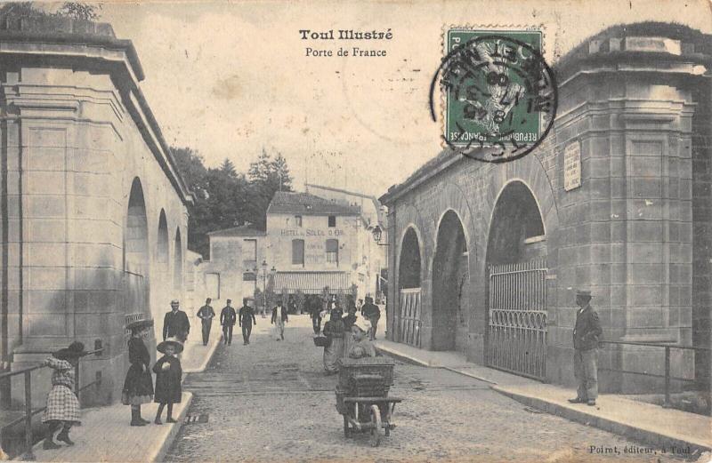 Carte postale ancienne Toul - Porte De France à Toul