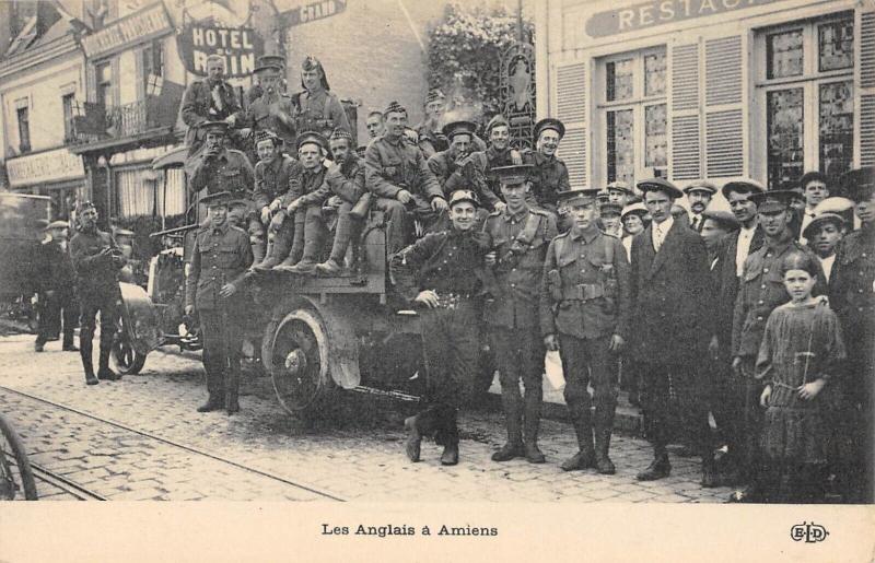 Carte postale ancienne Les Anglais A Amiens à Amiens