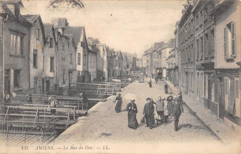 Carte postale ancienne Amiens - La Rue Du Don à Amiens