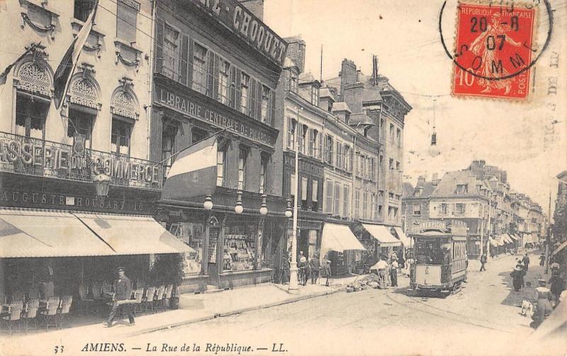 Carte postale ancienne Amiens - Rue De La Republique à Amiens