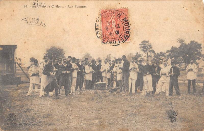 Carte postale ancienne Au Camp De Chalons - Aux Pommes