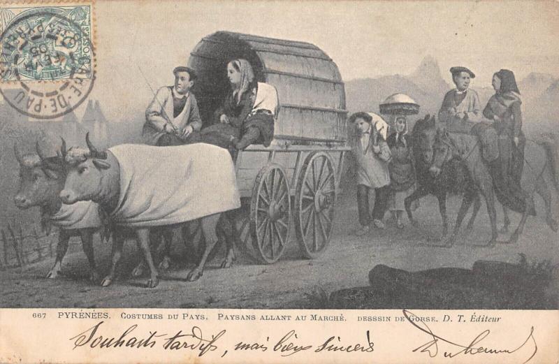Carte postale ancienne Pyrenees - Costumes Du Pays - Paysans Allant Au Marche