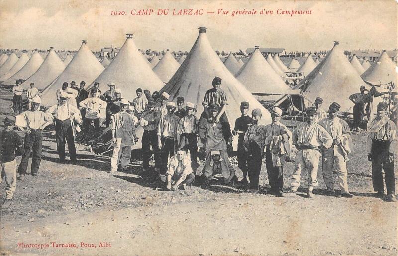 Carte postale ancienne Camp Du Larzac - Vue D'Un Campement