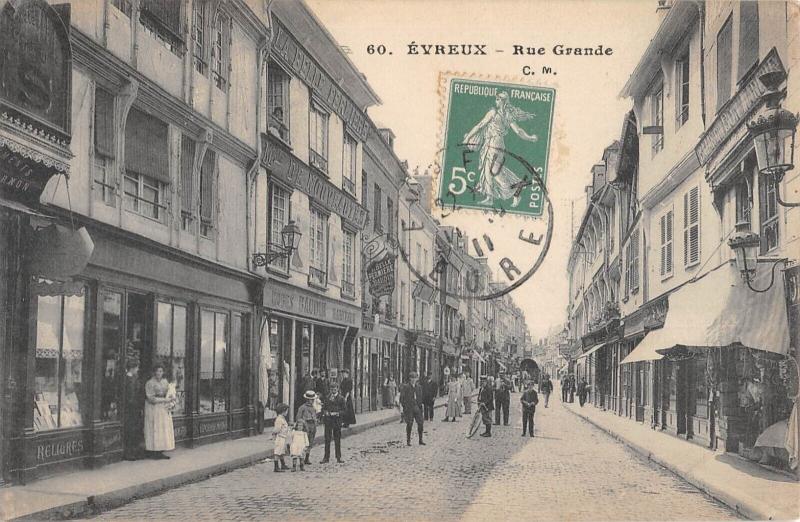 Carte postale ancienne Evreux - Rue Grande à Évreux