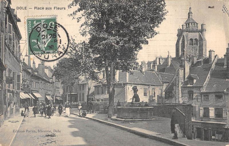 Carte postale ancienne Dole - Place Aux Fleurs à Dole