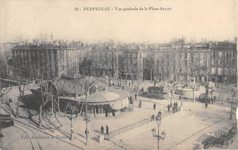 Carte postale ancienne Perpignan - Vue Generale De La Place Arago à Perpignan