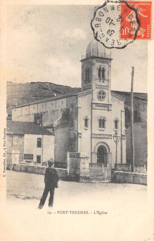 Carte postale ancienne Port Vendres - Eglise à Port-Vendres