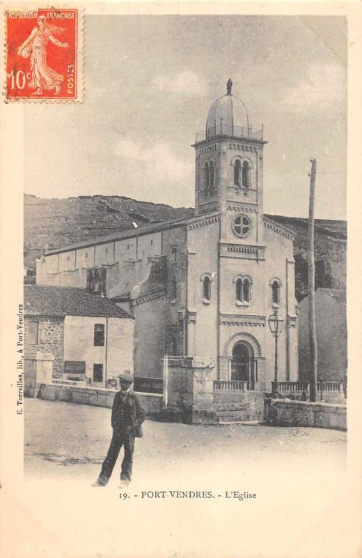 Carte postale ancienne Port Vendres - Eglise à Port-Vendres